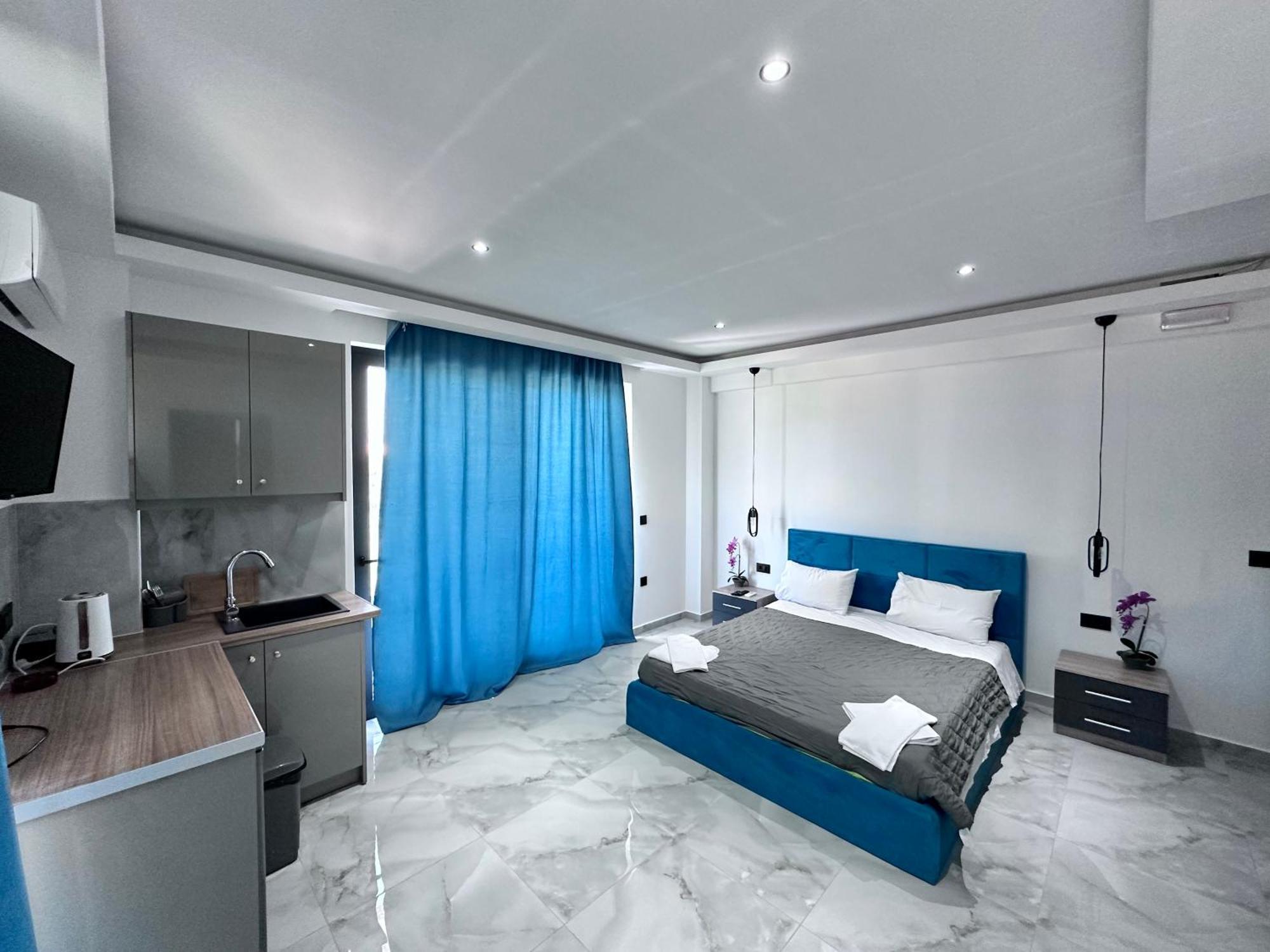 Central Studios Apartments Alykanas  Extérieur photo