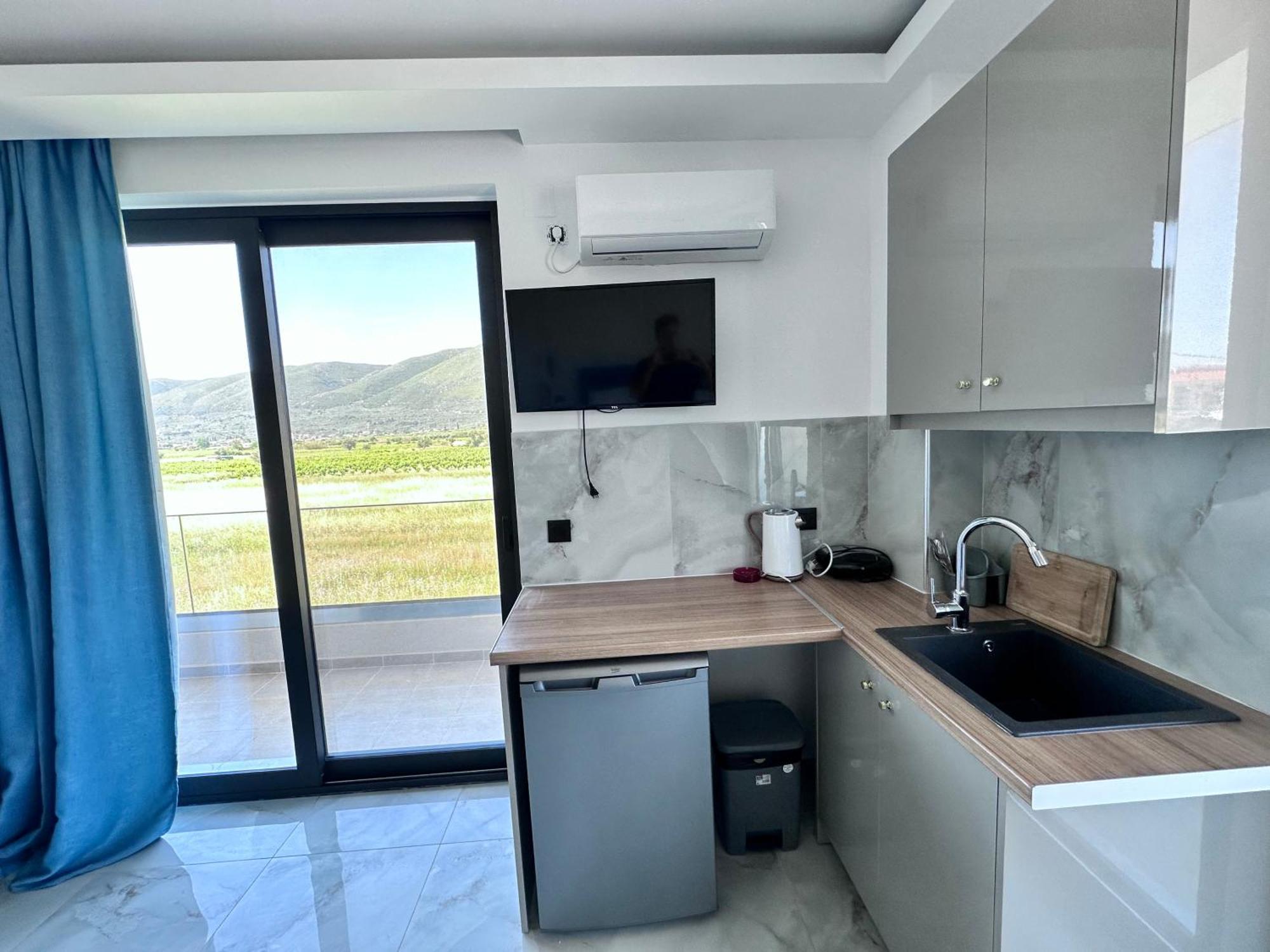 Central Studios Apartments Alykanas  Extérieur photo
