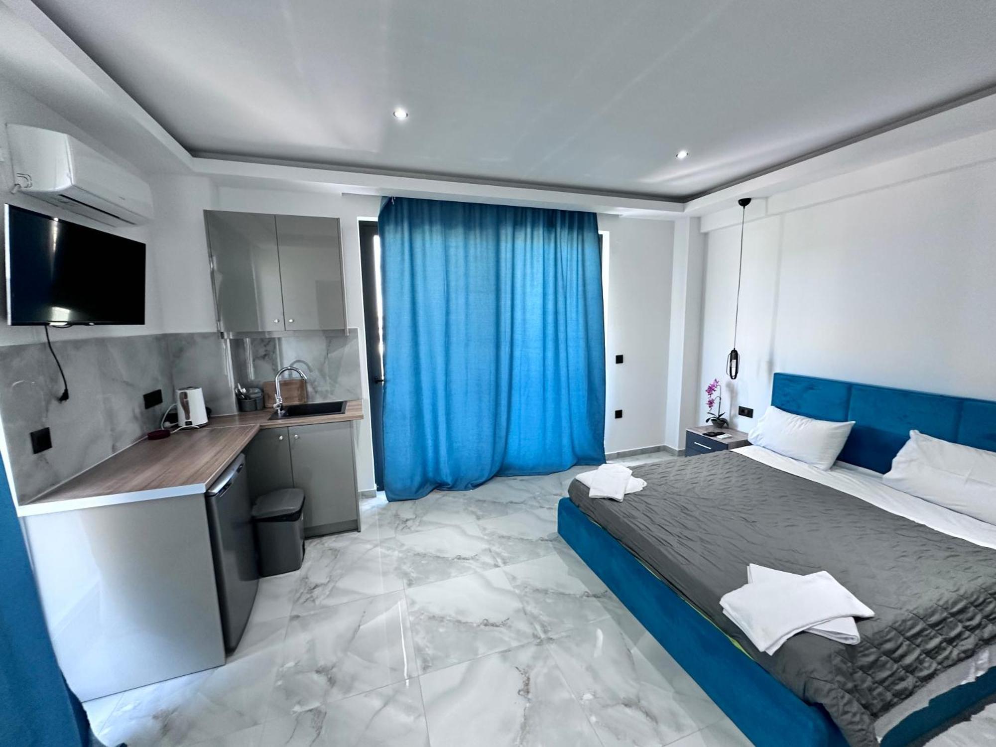 Central Studios Apartments Alykanas  Extérieur photo